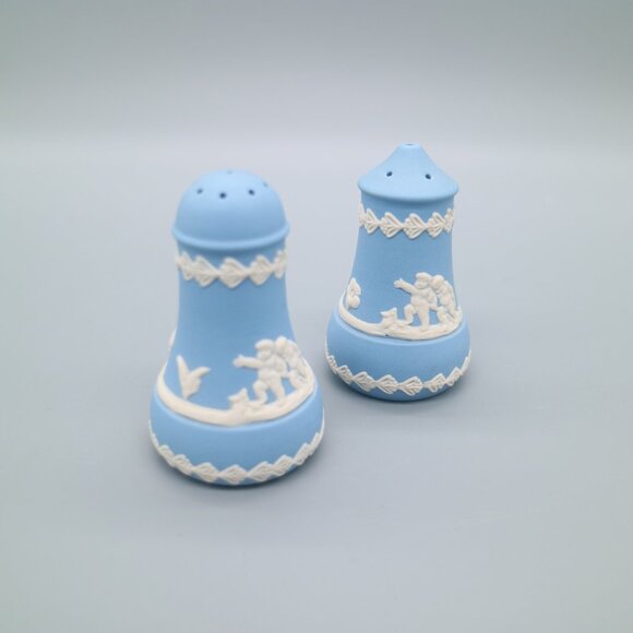 Wedgwood Jasperware Blue Grecian Salt & Pepper Shaker Set Lot AJasper Ware